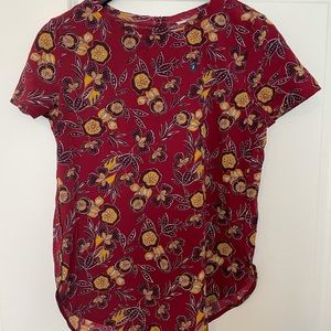 Abercrombie & Finch red patterned blouse (Size S)